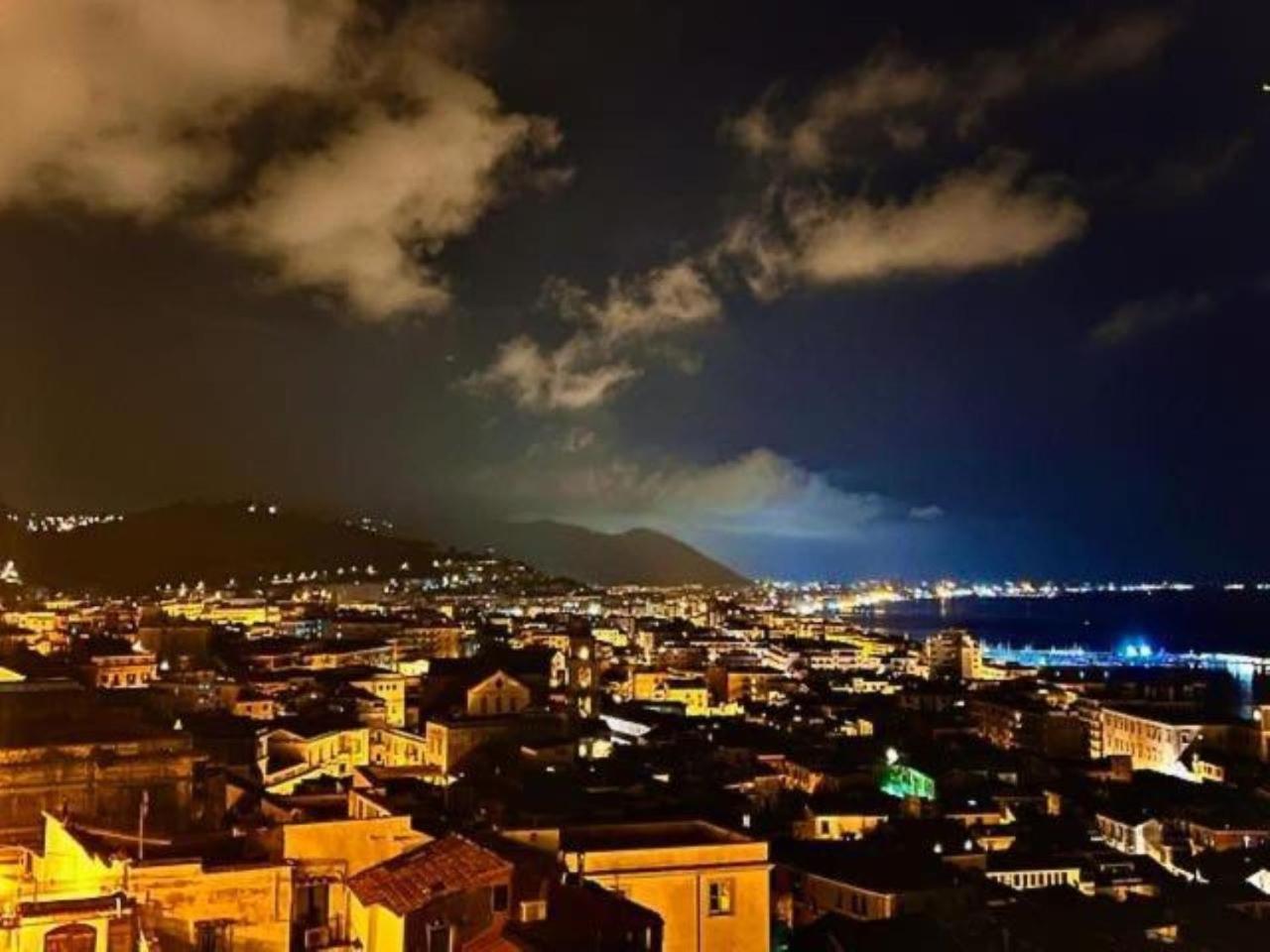 Ti Racconto Il Mare Leilighet Salerno Eksteriør bilde