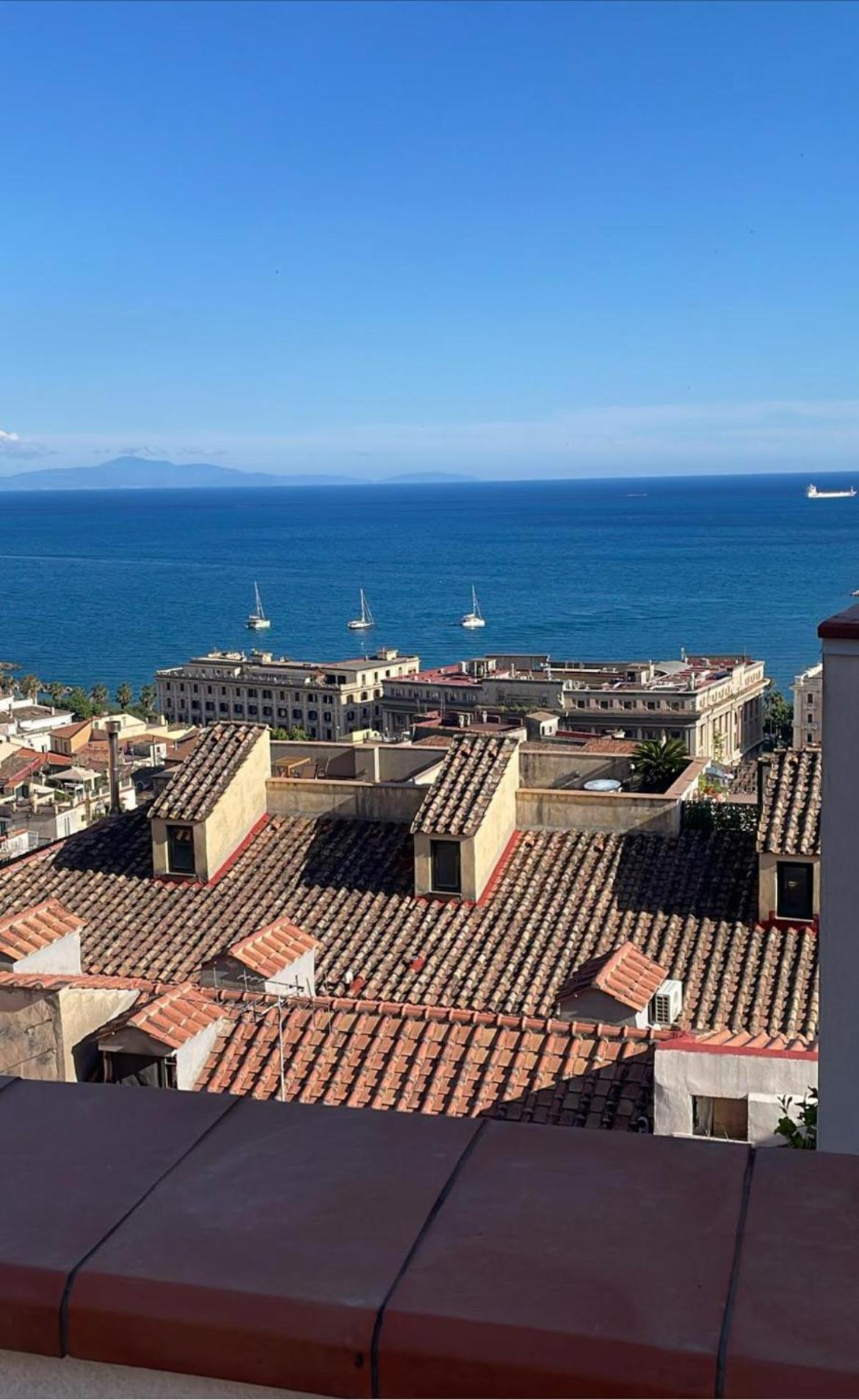 Ti Racconto Il Mare Leilighet Salerno Eksteriør bilde
